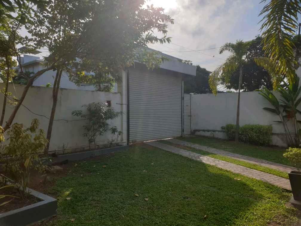 Vidushi Home Minuwangoda Экстерьер фото
